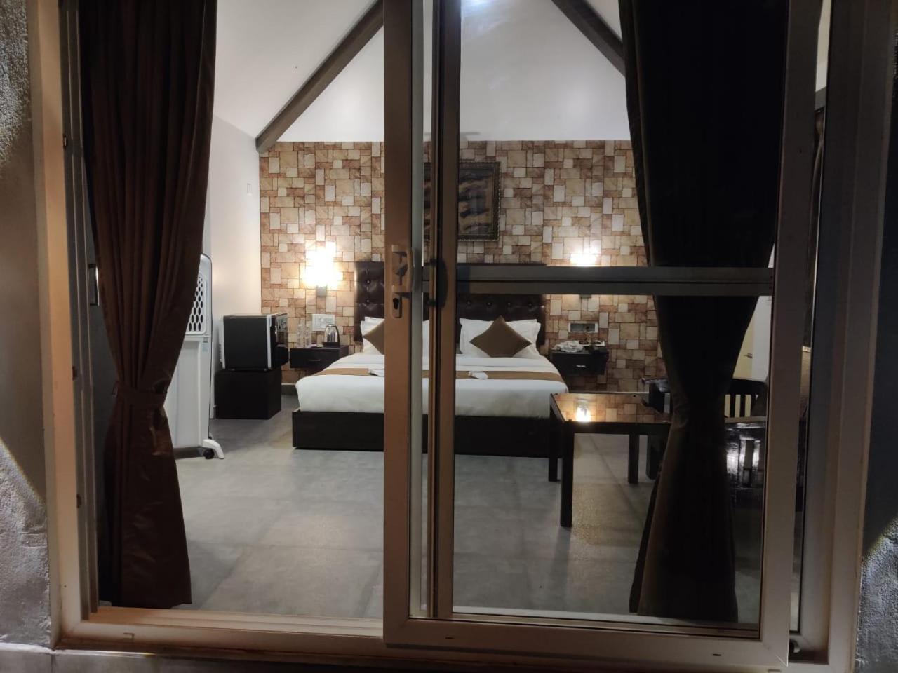 Hotel Misty Rain Estate Madikeri Zewnętrze zdjęcie